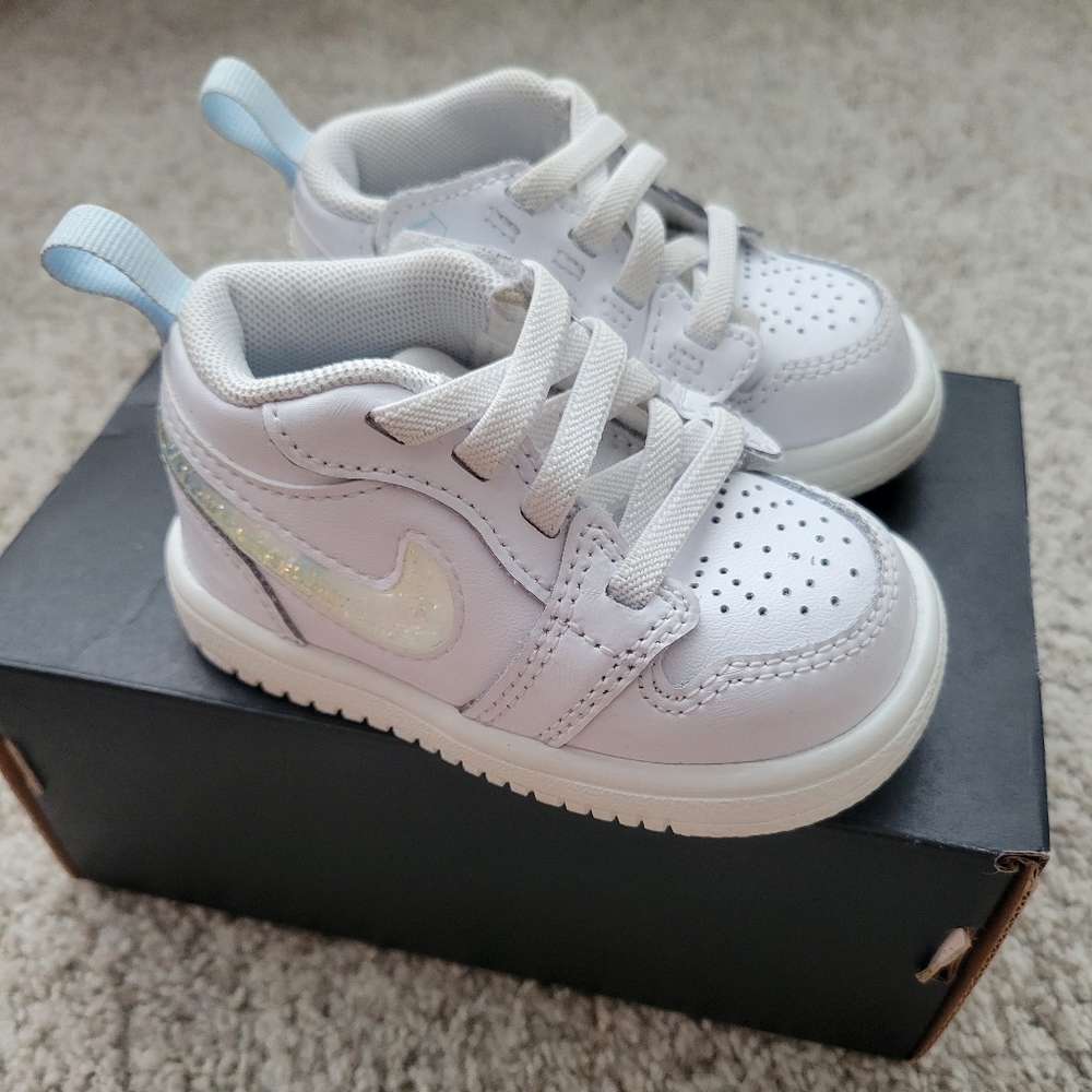 Toddler Jordan 1 Low ALT